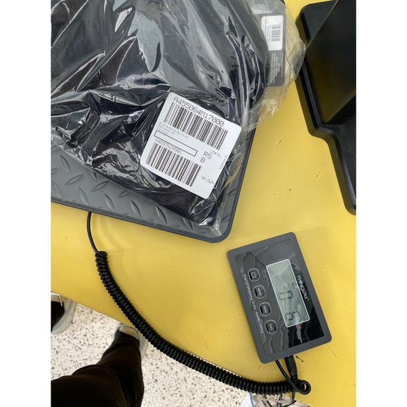 Sprigs Reversible Faux Fur Sherpa Bucket Hat Black Reversible NEW Adjustable - Picture 3 of 5